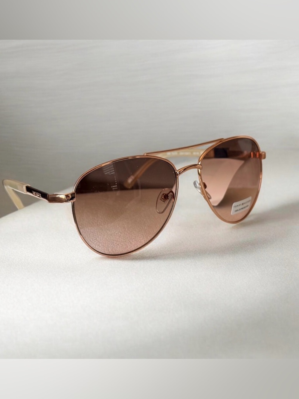 Tommy Hilfiger Rose Gold Aviator Sunglasses NWT Gradient Lens UV400